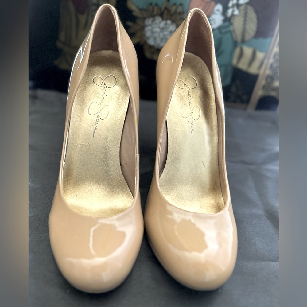 Jessica Simpson Round Toe Patent Leather Heels for Women